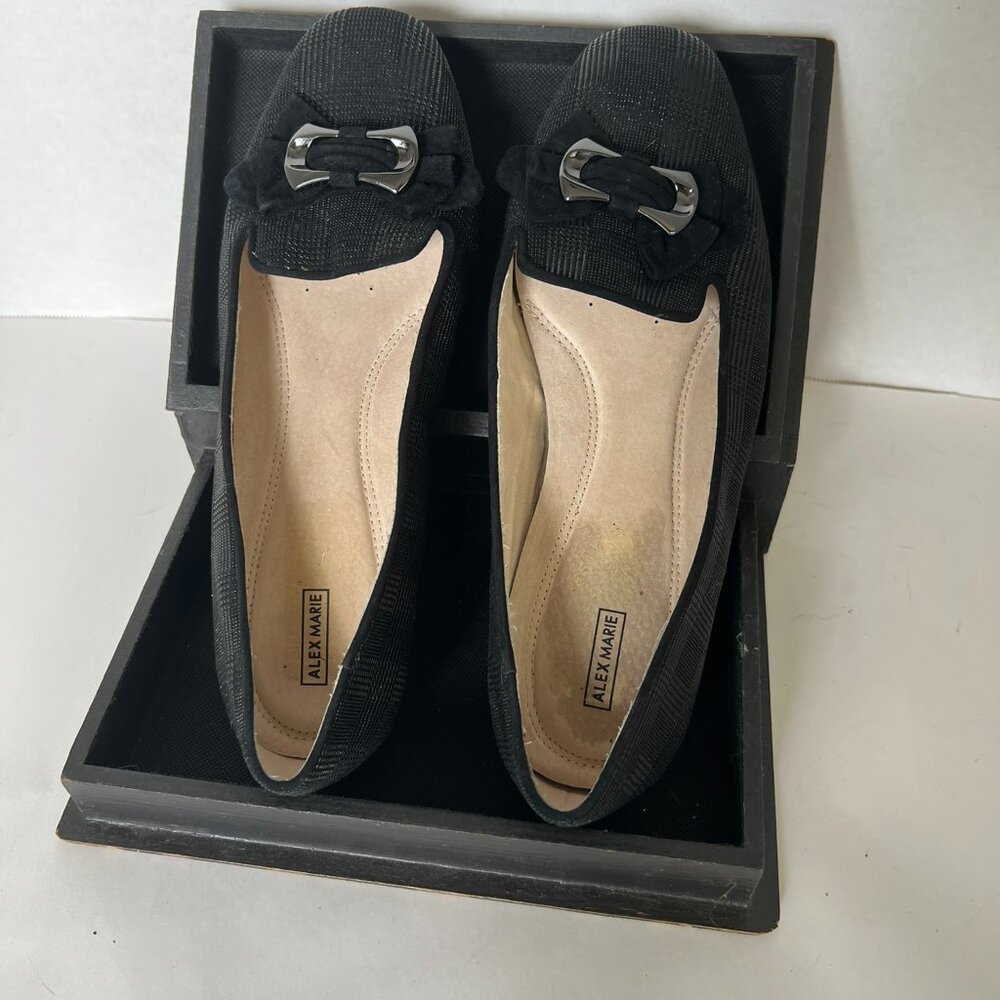 Women`s shoes